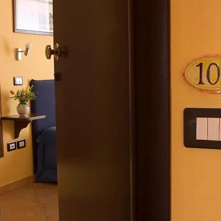 Vendégház La *